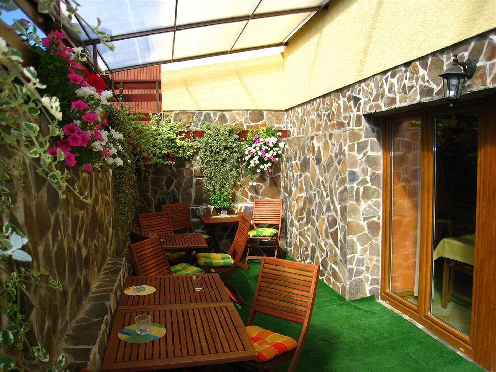 Pension Vila Mery Poprad Luaran gambar
