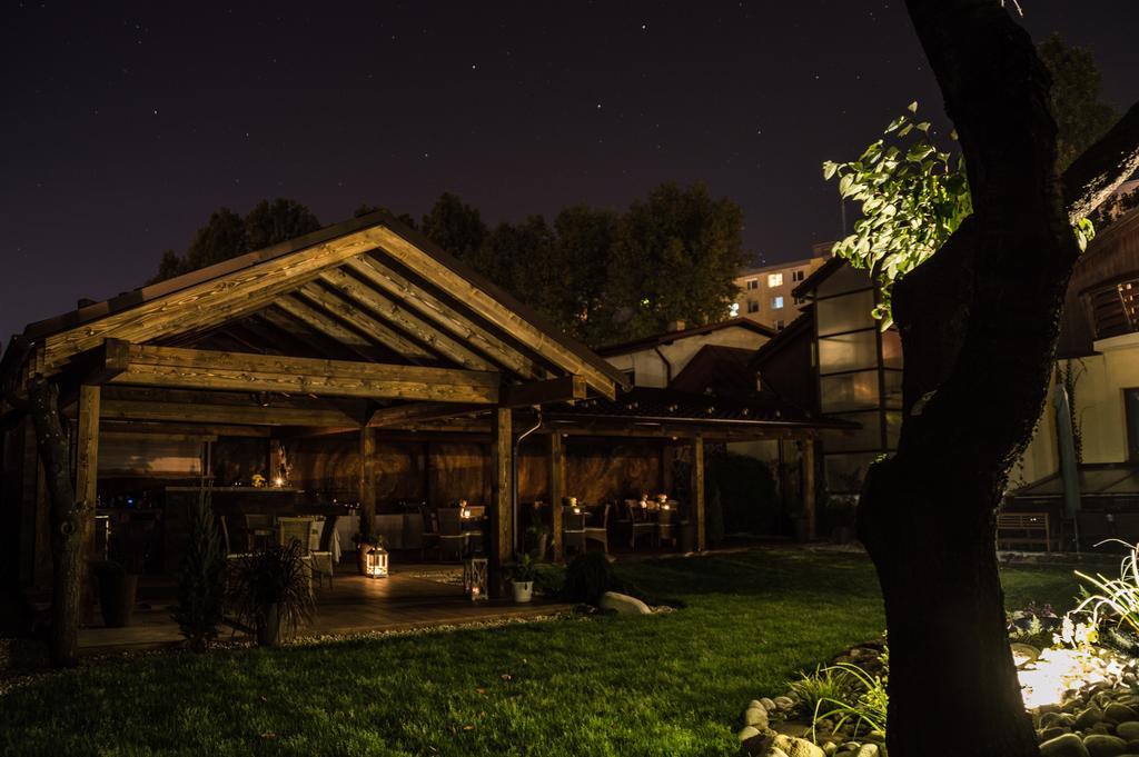 Pension Vila Mery Poprad Luaran gambar