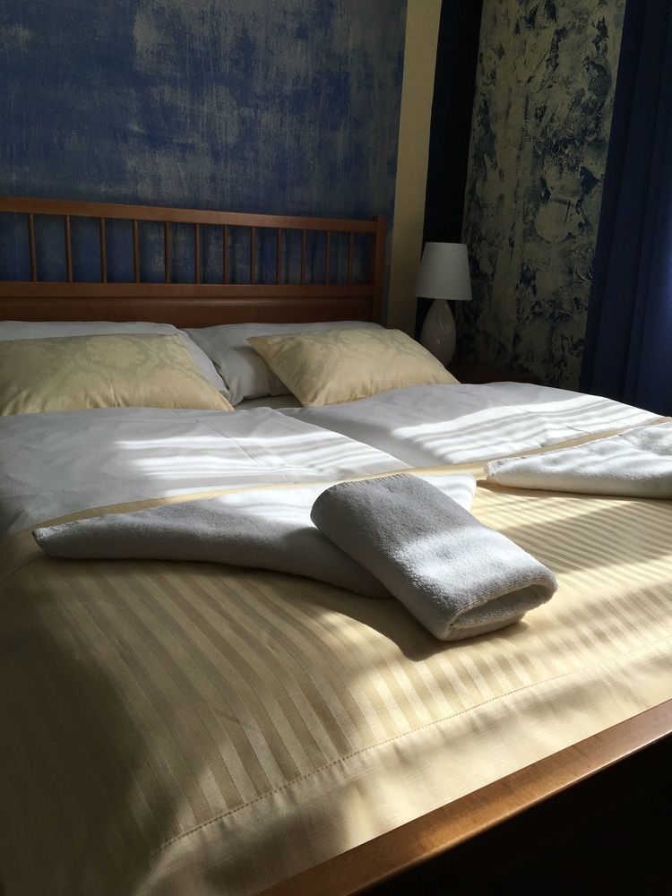 Pension Vila Mery Poprad Luaran gambar