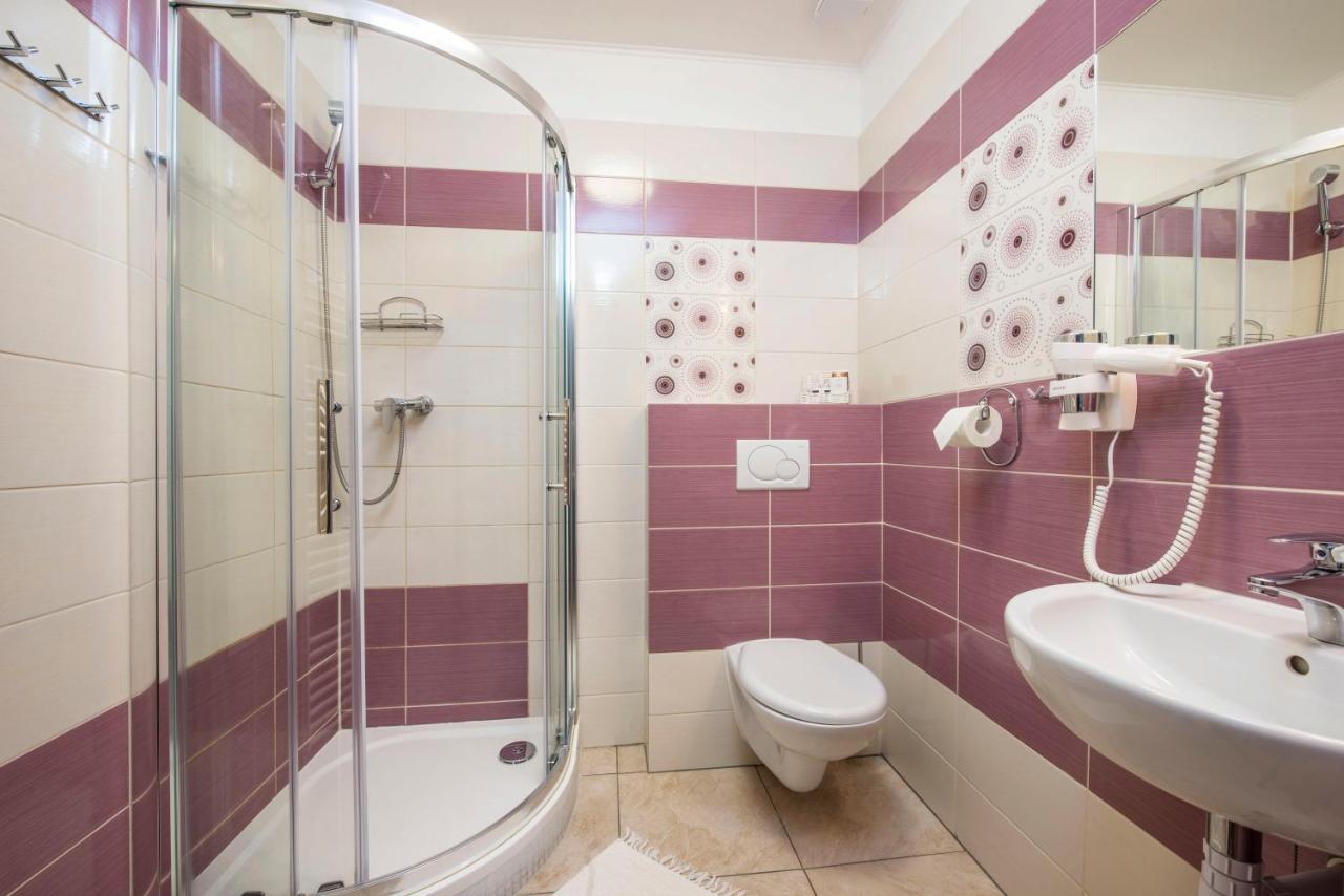 Pension Vila Mery Poprad Luaran gambar