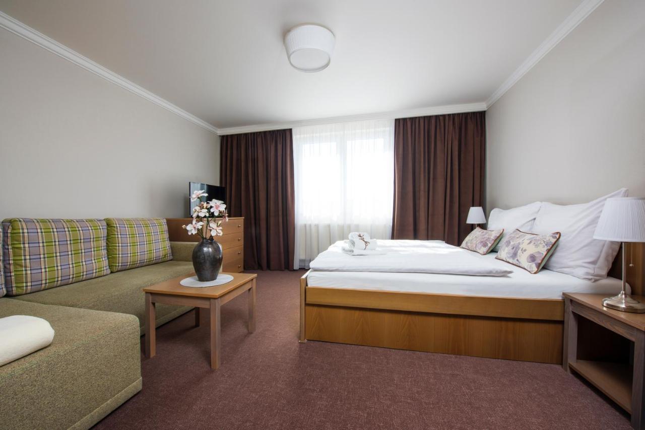 Pension Vila Mery Poprad Luaran gambar